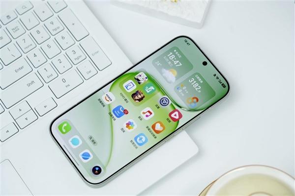 荣耀600系列宣布搭载教科书级护眼屏 同档唯一全系支持1nit极暗