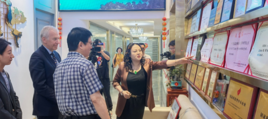 云图片