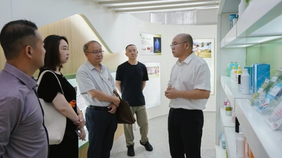 云图片