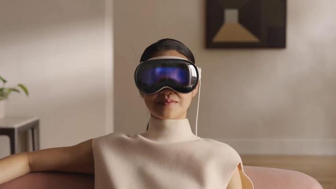 郭明錤：苹果路线图已移除Vision Pro系列，专注AI眼镜