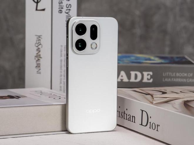 OPPO Find X10爆猛料 8000大电池+哈苏双2亿