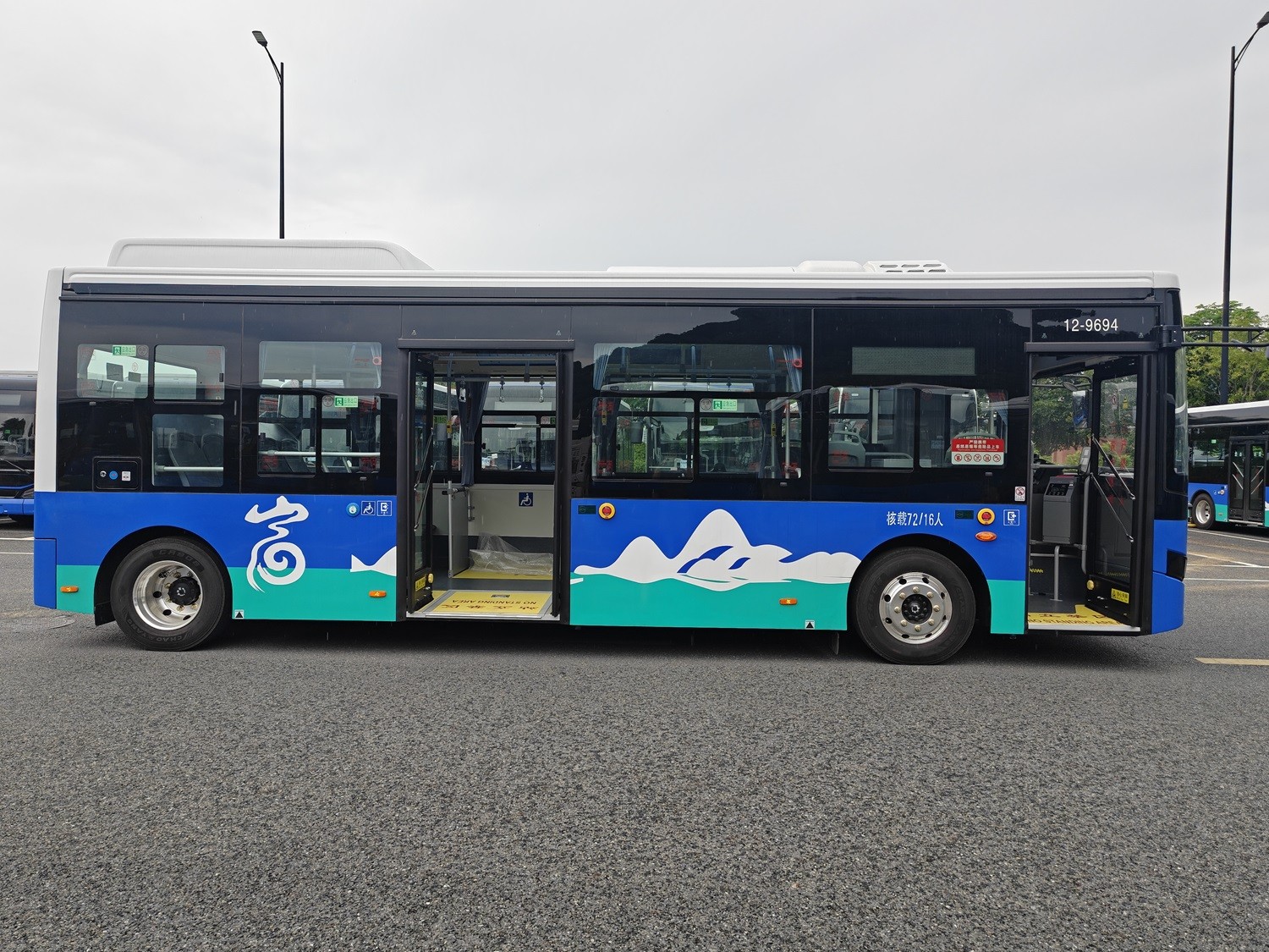 2、C8E单车.jpg
