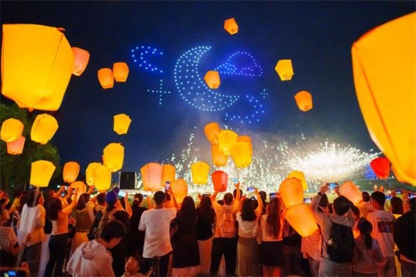 黄金周送真黄金!无锡拈花湾“金”喜引爆十周年,打造双节活动盛宴