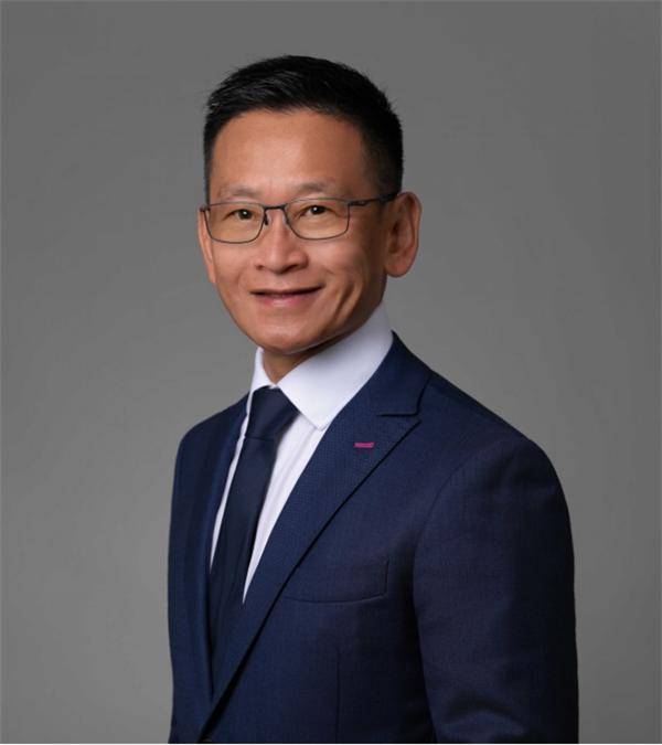 恒隆集团及恒隆地产委任新行政总裁