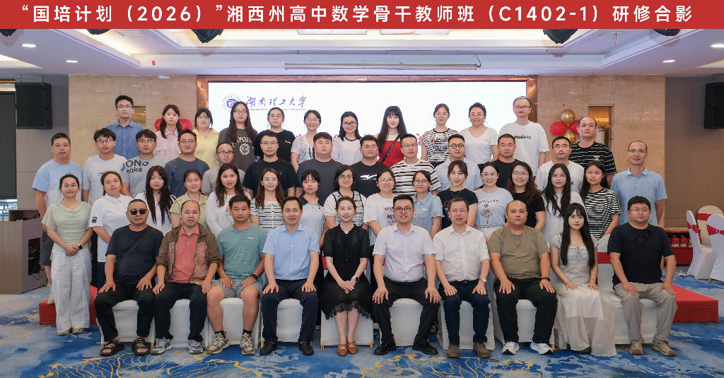 af06113a3cdf0359f22a54d8c9685906cd7c72d2d1a0ebbef136c2e42af88d2c