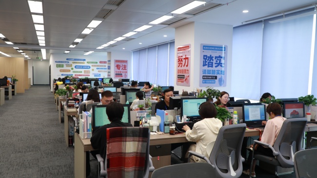 为什么选纽扣家庭教育?专业系统化家庭教育指导,破解各类育儿难题