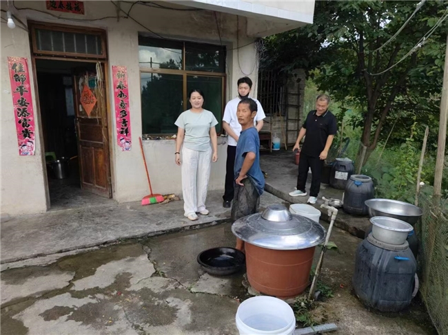凯里市气象局开展帮扶走访 气象服务送到群众家门口