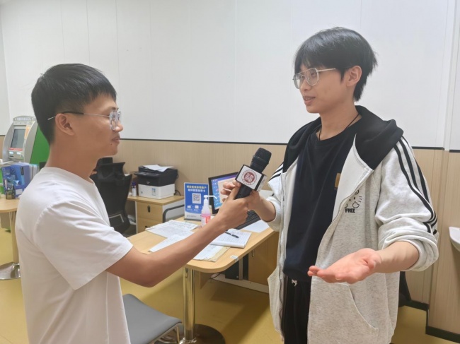 深化供需交流,共促智能辅具成果转化——泉州市福德假肢矫形器有限公司与“智护安行”项目负责人胡景超交流