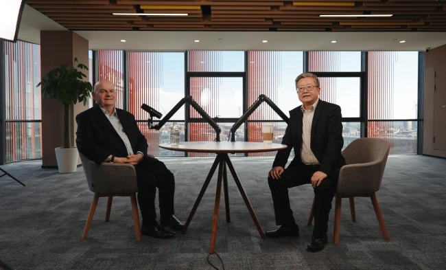 GeneIII仅三生物董事长丁威对话Barry Halliwell教授系列