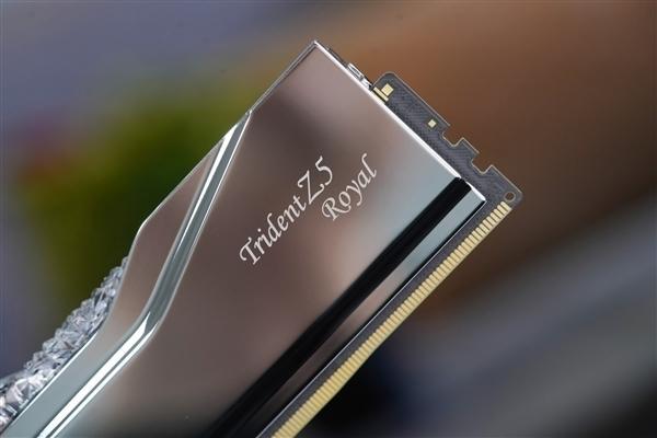 涨疯了！DDR5内存指数破544%纪录：高频套装单月暴涨103%