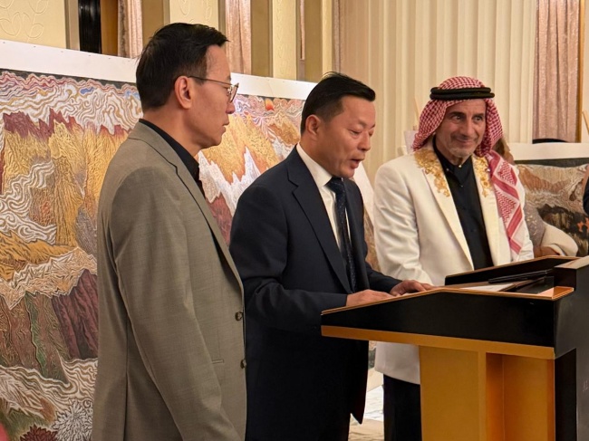 崔勇主任阿联酋迪拜致辞:以艺术为纽带,赋能全球文旅健康国际合作